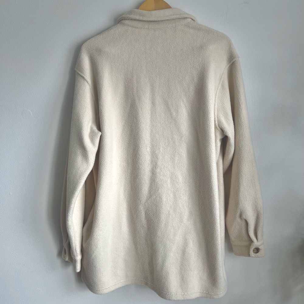 Rhythm. Reverse Fleece Shacket - Picture 10 of 10